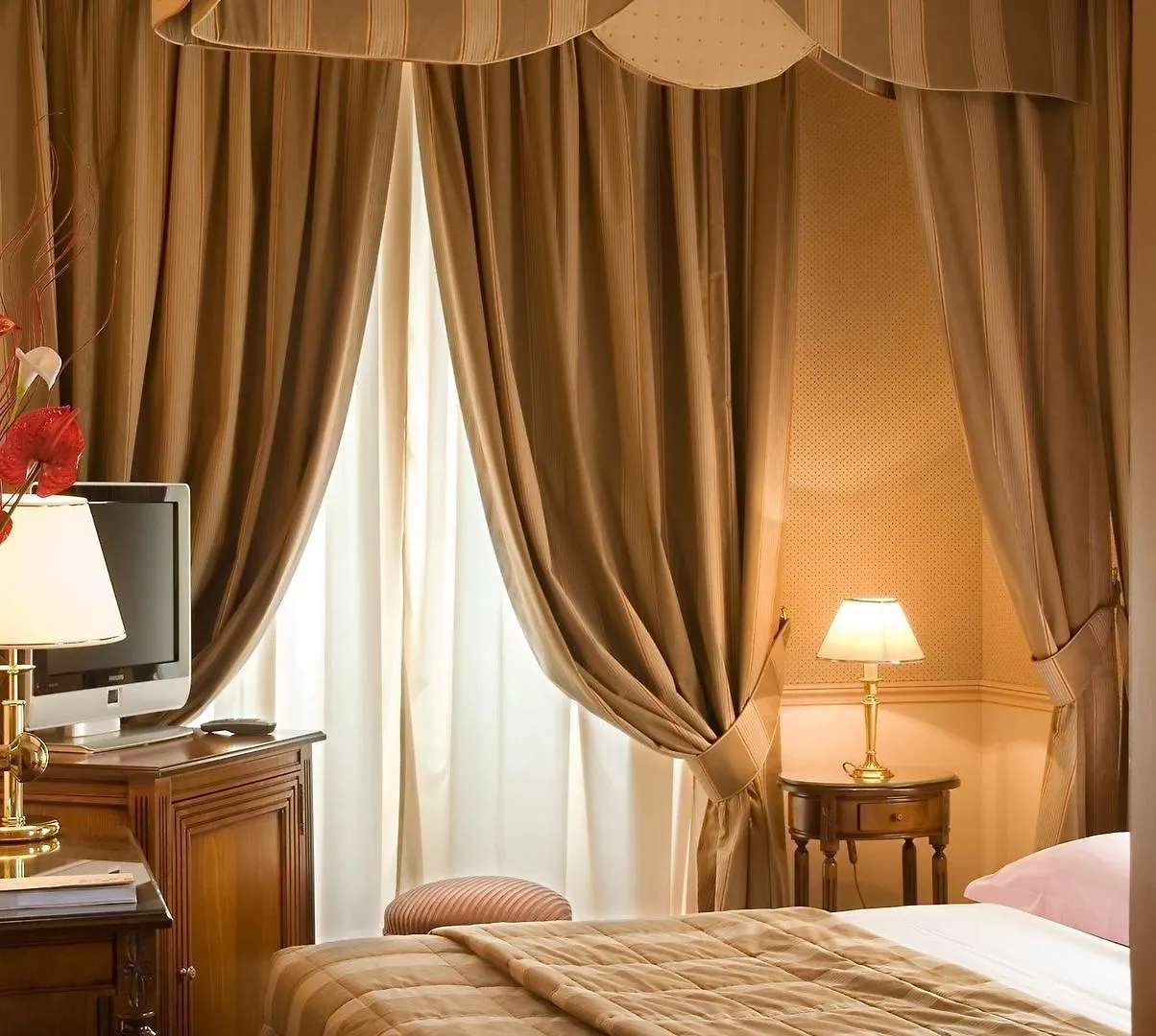 Observatoire Luxembourg Hotel 4*